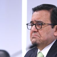 Guajardo pide a agricultores abrir el mercado a Sudamérica para facilitar renegociación del TLCAN
