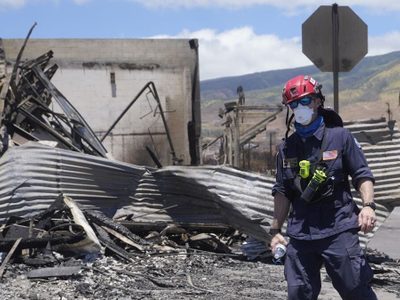 Hawai reporta 93 muertos por el incendio y advierte que apenas ha empezado a calibrar las pérdidas