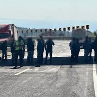 Manifestantes bloquean la autopista La Pera-Cuautla en ambos sentidos