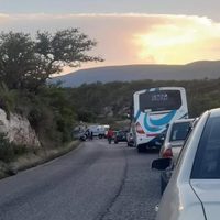 Asesinan a regidor del PRI y a sus dos hijos en una emboscada en Puebla