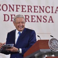 Elección 2024: AMLO afirma que reunión con Sheinbaum fue por temas familiares
