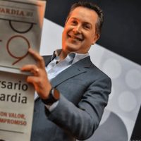 Detienen a director general de periódico Vanguardia; denuncian persecución politica