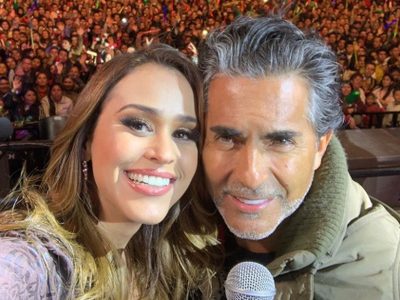 Yanet García y Raúl Araiza a los besos en el momento más inoportuno ¿Era necesario?