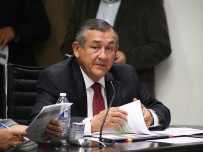 Vinculan a proceso al exsecretario de hacienda de Sonora, por peculado y asociación delictuosa