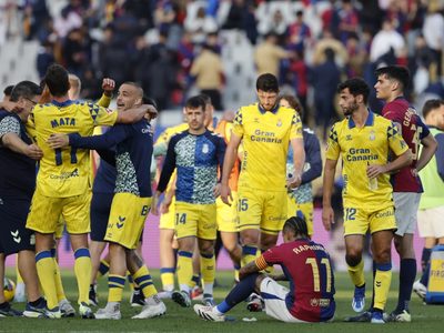 Barcelona pierde en casa por primera vez esta temporada; cayó 2-1 ante Las Palmas