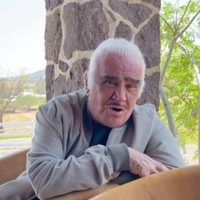Sigue delicado Vicente Fernández; en un periodo de 5 a 8 días definirán cómo evoluciona su salud