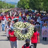 "Nadie se imagino llegar a los 11 años sin justicia": padres de los 43 cierran jornada de lucha