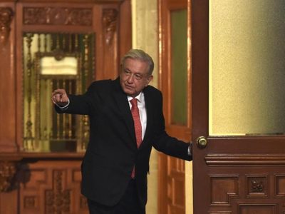 Ebrard tiene las puertas abiertas para volver al gobierno: AMLO