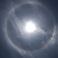 Impresiona a los habitantes de CDMX “Halo Solar”. ¿Qué es y cómo se forma?
