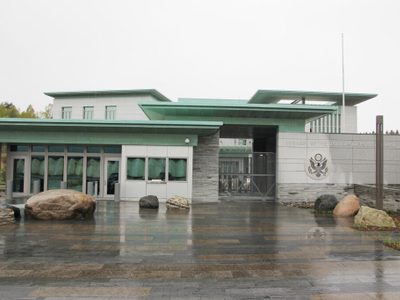 Policía de Oslo, Noruega, informa de una explosión en la Embajada de EU
