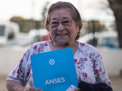 En febrero las jubilaciones de la ANSES aumentarán 2,7 %