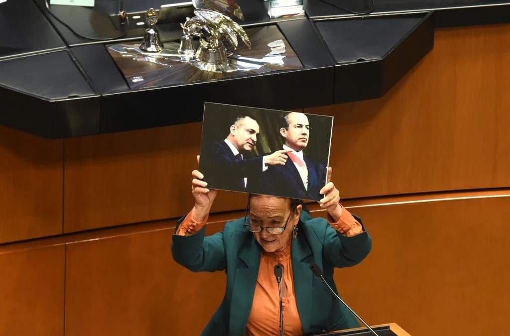 La senadora de Morena Lucía Trasviña
