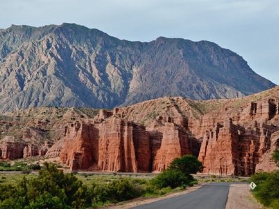 5 lugares increíbles que tenés que visitar si vas de vacaciones a Salta