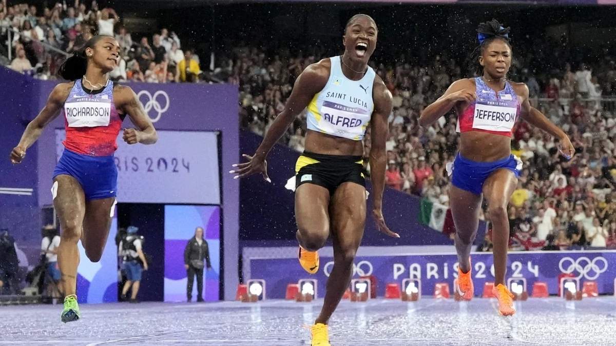 Julien Alfred gana la primera medalla para Santa Lucía en Juegos Olímpicos