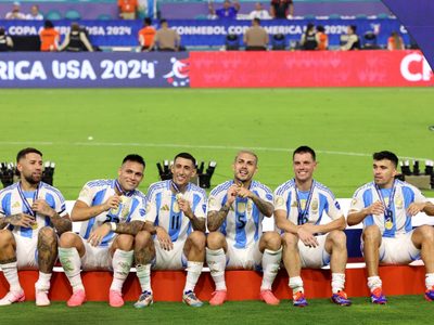 De cara a las Eliminatorias: el jugador clave de la Selección Argentina que llegaría lesionado
