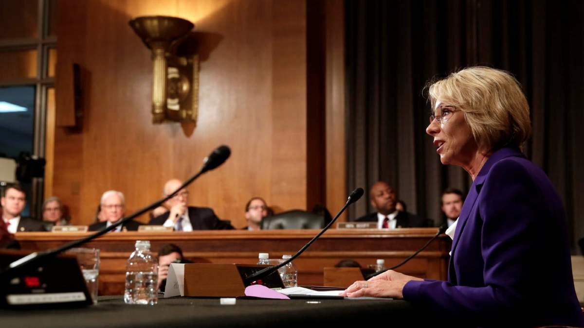 Secretaria de Educación de los Estados Unidos, Betsy DeVos. Fuente: (Twitter)
