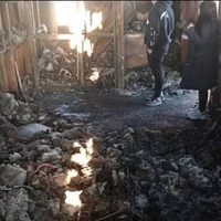 Un incendio consumió una casilla en Rincón de los Sauces y dos niños están graves