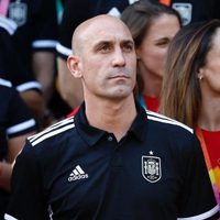 Luis Rubiales dimite de la Real Federación Española tras beso no consentido a Jenni Hermoso