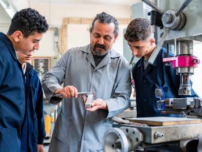 Neuquén relanza las becas Gregorio Álvarez para estudiantes de Formación Profesional en 2025
