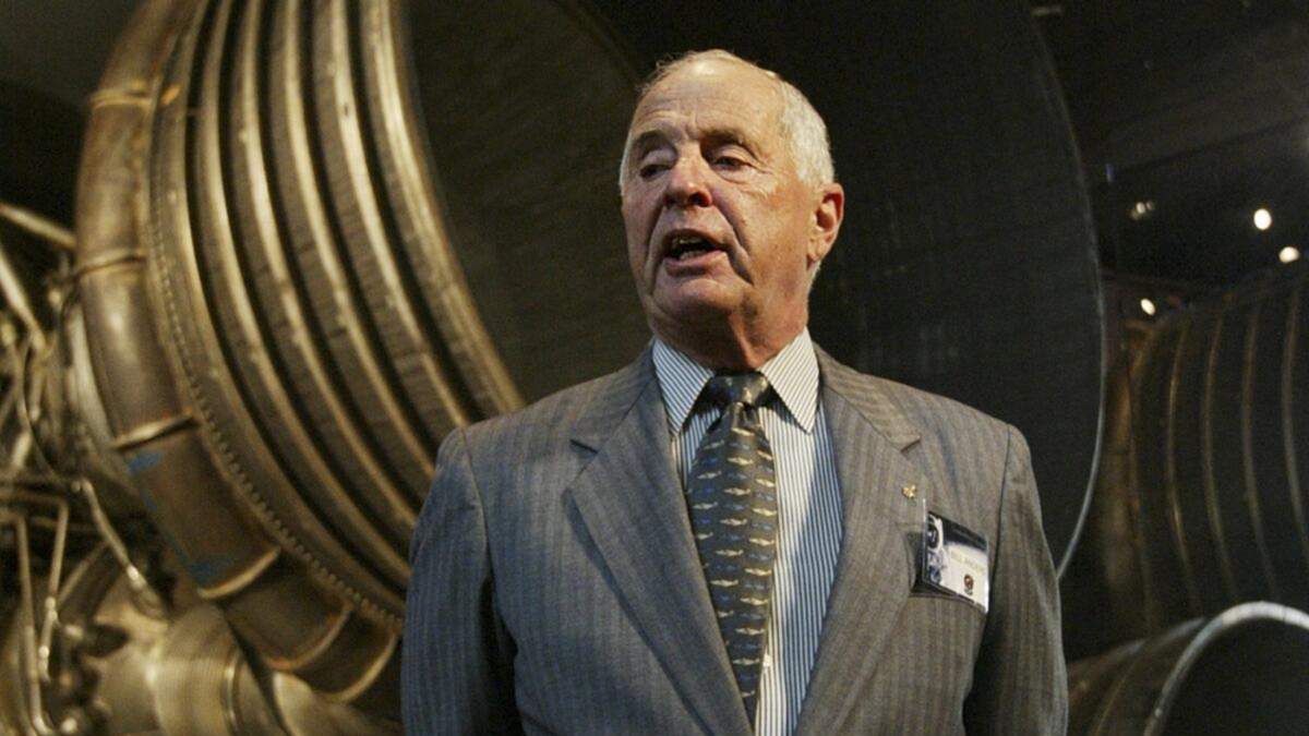 El general William Anders, piloto del Módulo Lunar Apollo 8, el 20 de julio de 2004, en Washington
