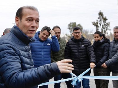 Inauguraron 10 cuadras de asfalto al oeste de la ciudad