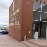 Tras años de acoso sexual y laboral, mujeres llevan a juez a la silla de acusados