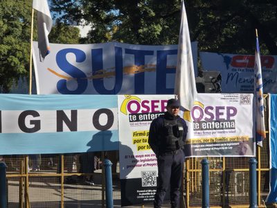 Carlos Funes salió a contestarle al SUTE por la campaña contra OSEP