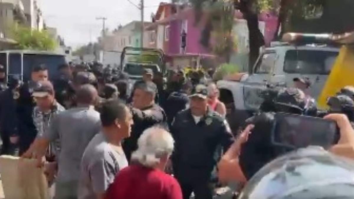 Riña entre vecinos de Iztapalapa y SSC