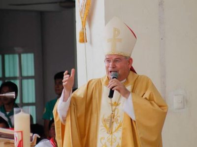 Obispo anuncia destitución de sacerdote pederasta… de otra prelatura