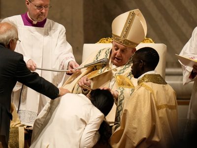 El Papa Francisco presidie la Vigilia de Pascua