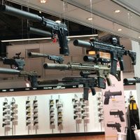 México compra 'sin restricción” más de 300 mil armas