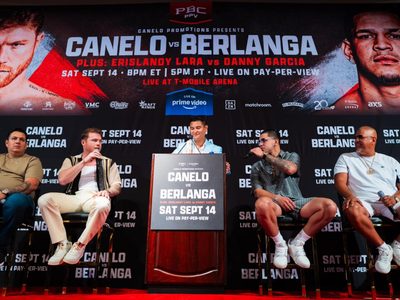 Berlanga “calienta” la pelea y dice que el Canelo es “el cobarde más grande del boxeo”