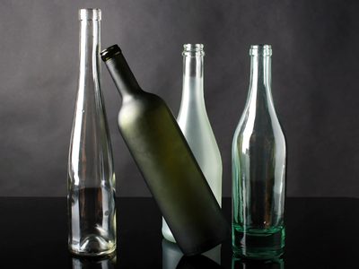 Con 1 botella de espumante vacía y 1 bowl viejo: creá esta fabulosa lámpara digna de diseñador