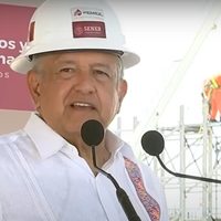 Dos Bocas registra avance de 24%; se inaugurará el 1 de julio de 2022: AMLO