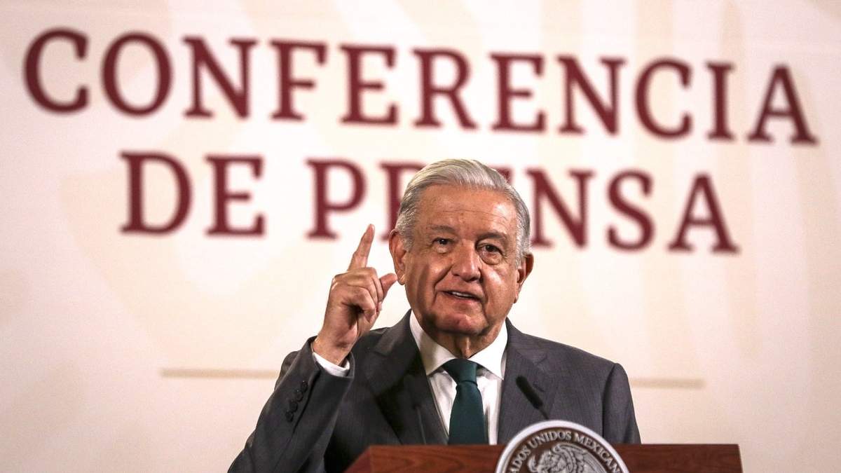 López Obrador. Desacatos