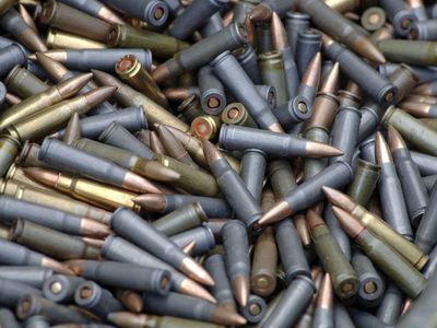 Comando robó 7 millones 114 mil 500 cartuchos, entre ellos 87 mil para rifles R-15