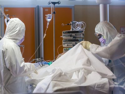 Casi medio millón de personas fueron alcanzadas por el coronavirus en Argentina