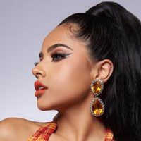 ¡Qué movimiento! Becky G demostró cómo se hace ¡y en primer plano!