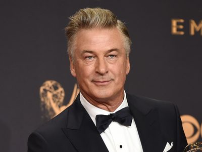 Jueza de Nuevo México niega la solicitud de desestimar caso de Alec Baldwin; será juzgado en julio