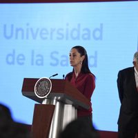 Lanzan convocatoria para primeros mil aspirantes a la Universidad de la Salud