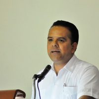 Diputado en Tabasco renuncia a 17 años de militancia en el PRD para sumarse al proyecto de AMLO