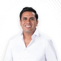 Detienen a alcalde de Tlaltizapán, Morelos, por portar armas de uso exclusivo del ejército