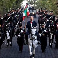 Calderón recuerda su Marcha de la Lealtad: "la tradición era celebrarla en Castillo de Chapultepec"