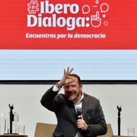 Taboada en la Ibero: Alumnos increpan sobre corrupción inmobiliaria, violencia de género, aborto...