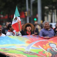 "Tierra sí, aviones no", la exigencia de Atenco ante consulta por el NAIM