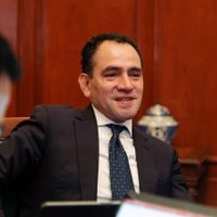 Hacienda refinancia deuda por 6 mil 600 millones de dólares