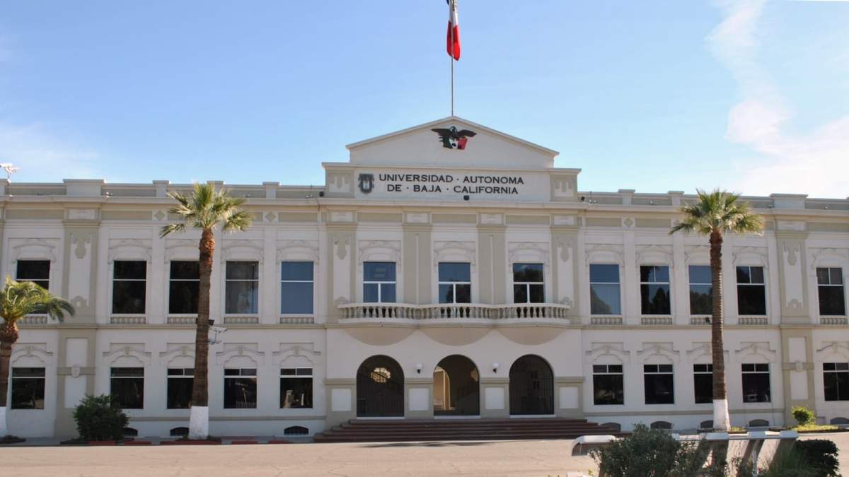 Destituyen a profesor de Universidad Autónoma de Baja California por presunto acoso contra 5 alumnas