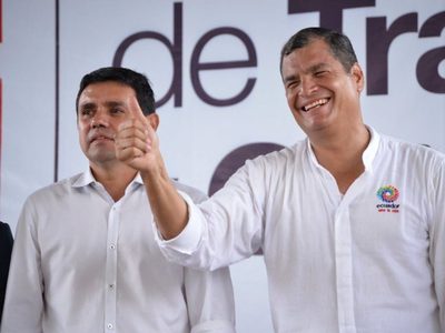 Juez ordena detener a un exministro de Ecuador que se refugió en México
