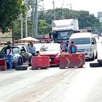Magisterio de Chiapas inicia paro de labores y bloqueos carreteros en distintos puntos del estado