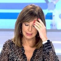 Ana Rosa Quintana se quebró tanto por la emoción, que se quedó sin palabras en vivo